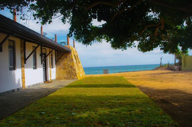 Thaulle Ayurveda Resort - Yala Tissamaharama Exteriér fotografie